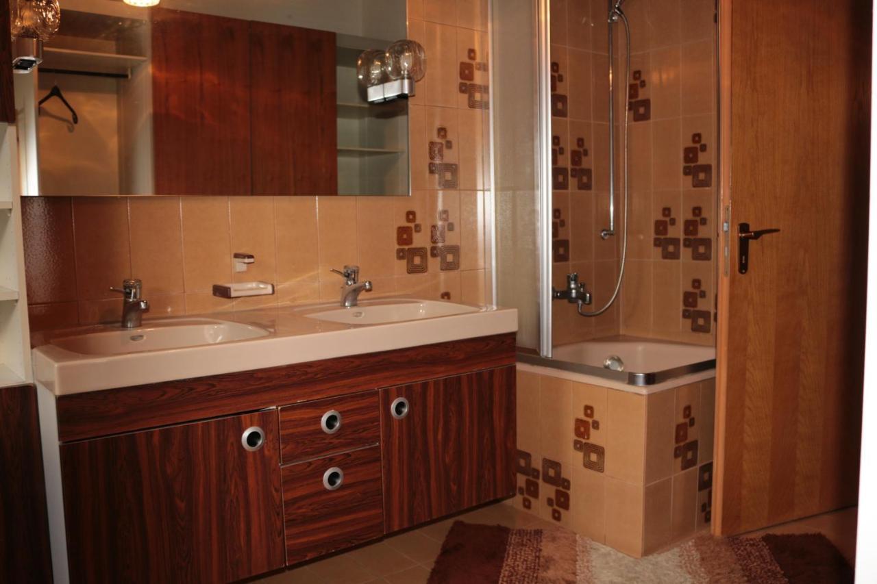 E Kurhaus Wohnung Nr 5 シェーナウ エクステリア 写真