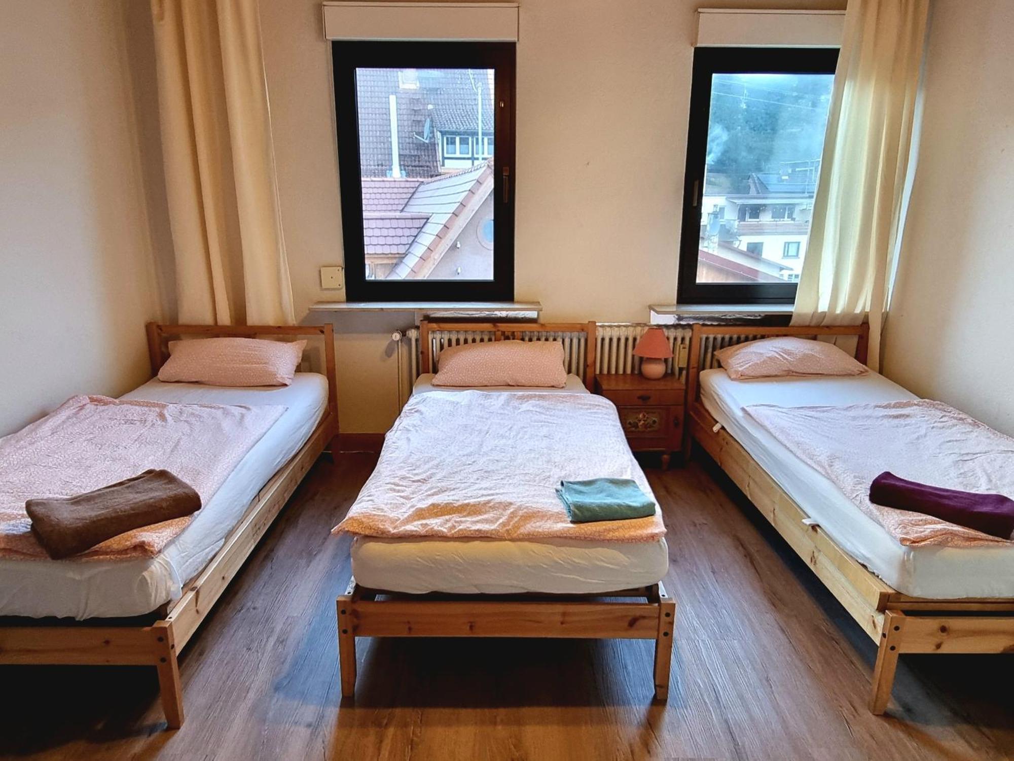 E Kurhaus Wohnung Nr 5 シェーナウ 部屋 写真